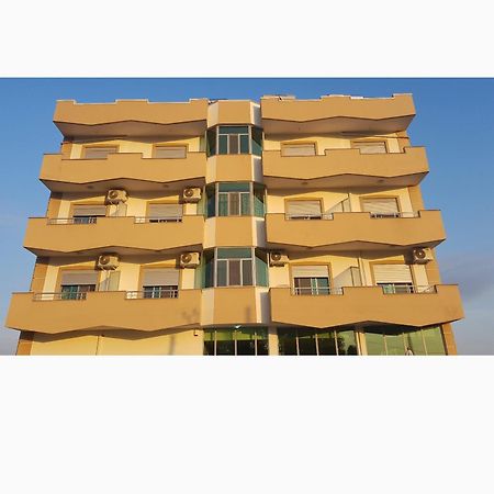 Risus Hotel 골렘 외부 사진